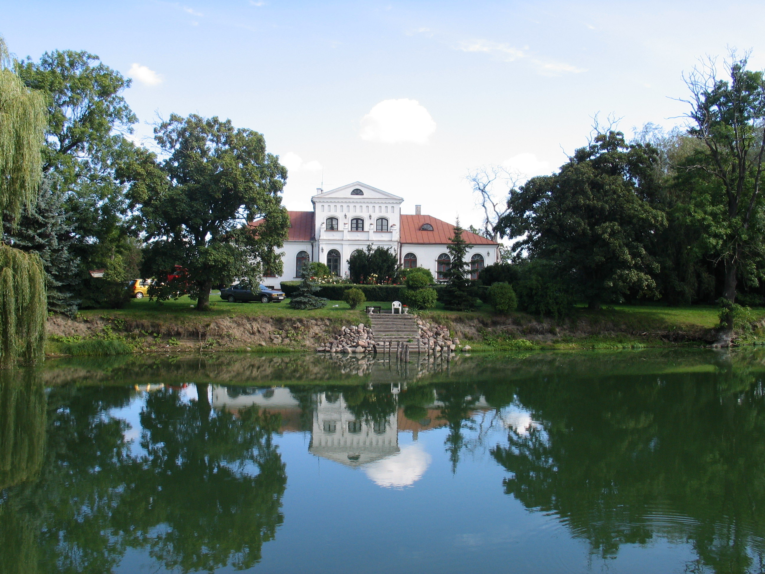 Dworek w Unisławicach